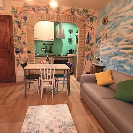 Holiday home A Casa Degli Artisti Alba (Piedmont)